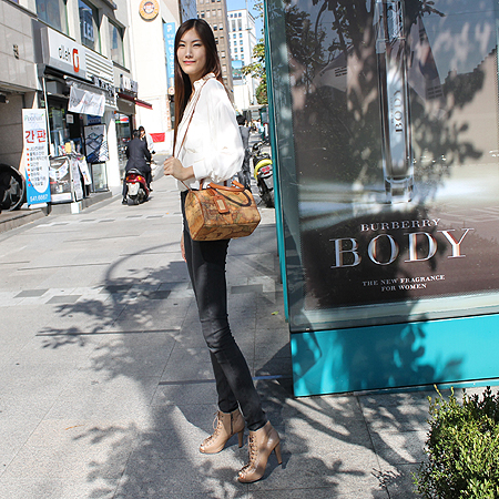 ALVIERO MARTINI(�˺񿡷� ����Ƽ��) ������ 2WAY �̹���6 - ���̺��� �߰���ǰ