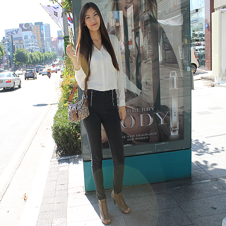 Coach(��ġ) �ñ׳�ó �ڰ��� ����� �̹���5 - ���̺��� �߰���ǰ