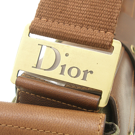 Dior(ũ����î���) īŰ �к긯 ����� ȥ�� ��Ƽ ���� ����� [��������] �̹���4 - ���̺��� �߰���ǰ