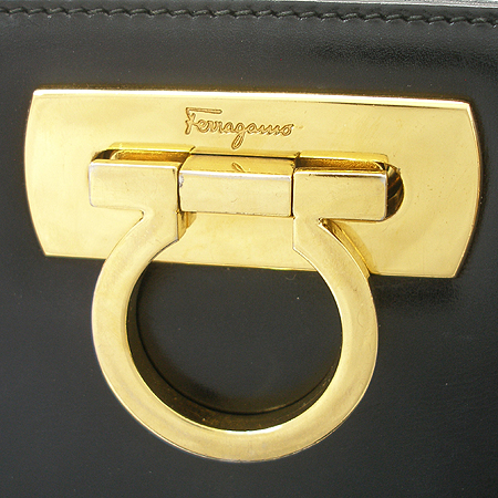 Ferragamo(��󰡸�) 21 0587 ���� ��ġ�� ��� Ŭ��ġ�� �̹���3 - ���̺��� �߰���ǰ