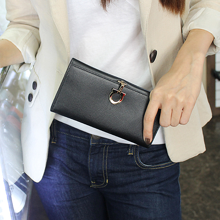 Ferragamo(��󰡸�) 22 0120 �������� ���� ��ġ�� ������ [��������] �̹���5 - ���̺��� �߰���ǰ