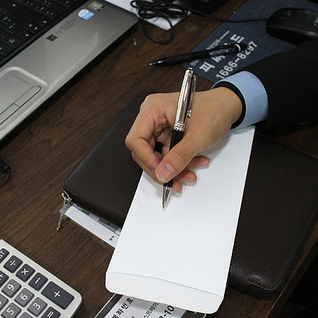 Montblanc(������) 23368 ���̽��ͽ�ƣ �ָ��׾� DOUE SIGNUM ���� �̹���4 - ���̺��� �߰���ǰ