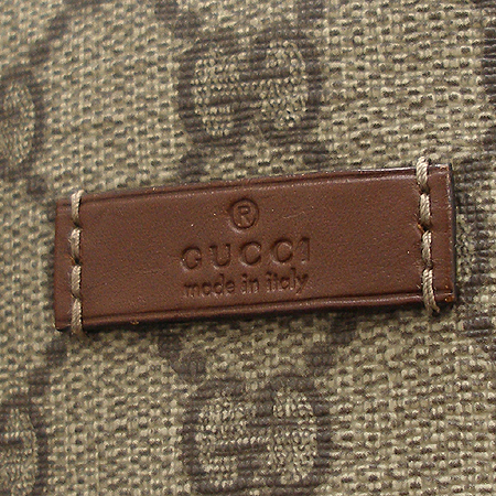 Gucci(����) 197954 GG�ΰ� PVC ���� ����� [�б�������] �̹���3 - ���̺��� �߰���ǰ