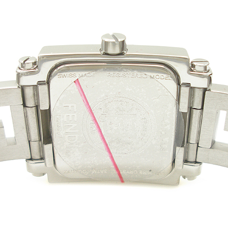Fendi(���) F605210 �簢���� 6000L �ΰ� ��ƿ ������ �ð� �̹���4 - ���̺��� �߰���ǰ