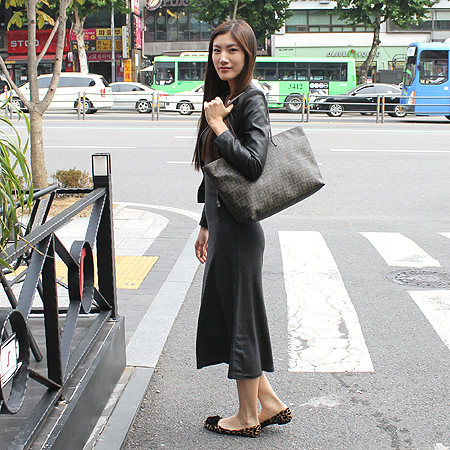 Fendi(���) 8BH185 ��ī PVC ���� ����� [��������] �̹���5 - ���̺��� �߰���ǰ
