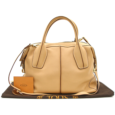 Tod's(����) D ��Ÿ�ϸ� ī�� ���� ��Ʈ�� + ��� ��Ʈ�� [��������] �̹���2 - ���̺��� �߰���ǰ
