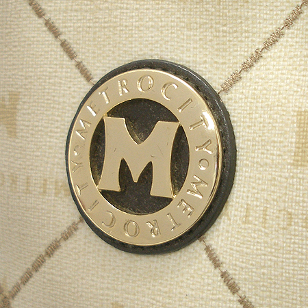 Metrocity(��Ʈ�ν�Ƽ) ���� M �ΰ� ��� ���� ü�� ����� �̹���3 - ���̺��� �߰���ǰ