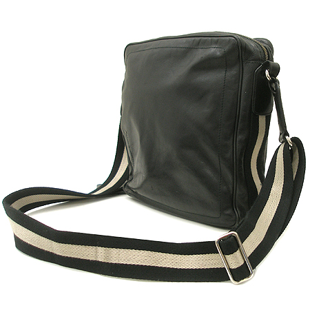 Bally(�߸�) TASTO ��� ũ�ν��� �̹���2 - ���̺��� �߰���ǰ