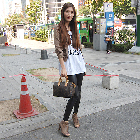 Louis Vuitton(���̺���) M41528 ���׷� ĵ���� ���ǵ� 25 ��Ʈ�� �̹���5 - ���̺��� �߰���ǰ