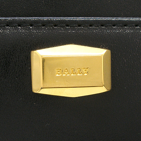 Bally(�߸�) ���� �ΰ� ��� ���� ���� ũ�ν��� �̹���3 - ���̺��� �߰���ǰ