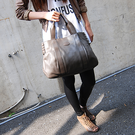 Tod's(����) �׷��� ���� ��Ʈ�� [�б�������] �̹���6 - ���̺��� �߰���ǰ