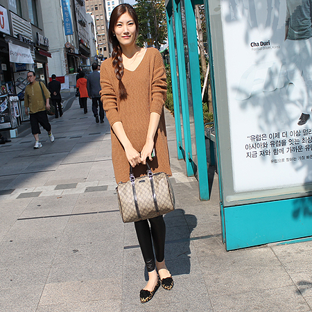 Gucci(����) 193603 GG �ΰ� PVC ������ ��Ʈ�� �̹���4 - ���̺��� �߰���ǰ