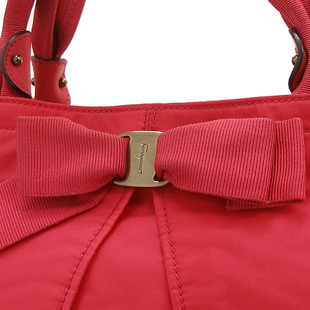 Ferragamo(��󰡸�) 21 B672 �ٶ���� �к긯 ����� �̹���4 - ���̺��� �߰���ǰ