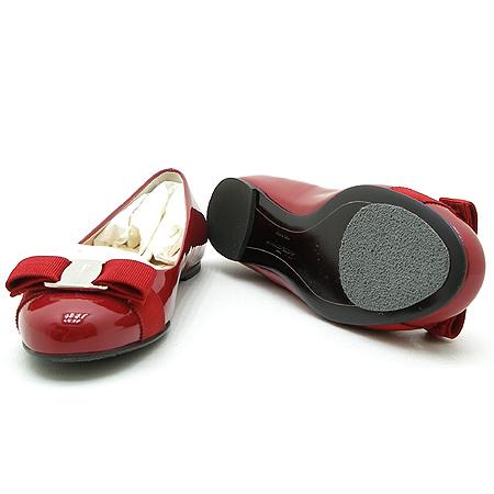 Ferragamo(��󰡸�) ���� �ٶ� ��� ������ ������ ���� �̹���3 - ���̺��� �߰���ǰ