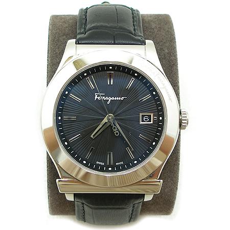 Ferragamo(󰡸) 2011 Ż F62LBQ 9909  ð
