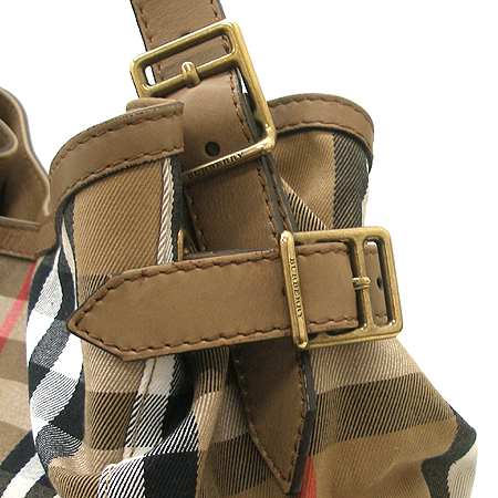 Burberry(������) 36905801 ���üũ �̵�� ��Ƽ�� �Ͽ콺 üũ ȣ�� ����� �̹���3 - ���̺��� �߰���ǰ