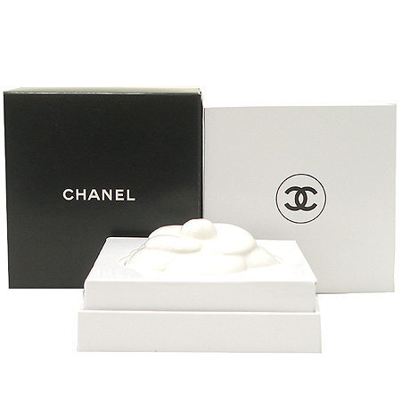 Chanel(����) ��Ḯ�� ����� ���ڱ�(���) �̹���3 - ���̺��� �߰���ǰ