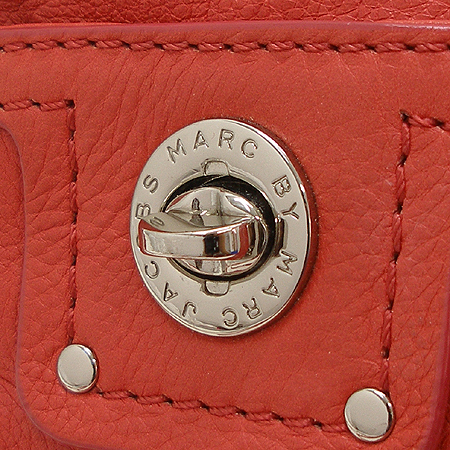 Marc_Jacobs MARC BY MARC JACOBS ������ �̴� ũ�ν��� �̹���4 - ���̺��� �߰���ǰ
