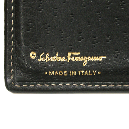 Ferragamo(��󰡸�) 22-2746 ��ġ�� �ΰ� ��� ������ �̹���4 - ���̺��� �߰���ǰ