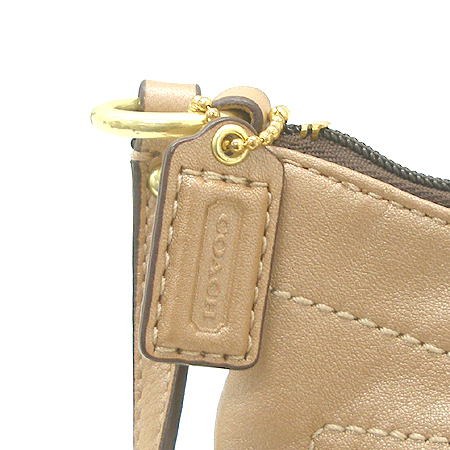 Coach(��ġ) ����� ũ�ν��� �̹���4 - ���̺��� �߰���ǰ