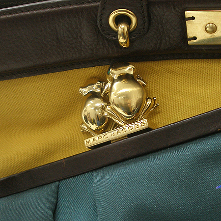 Marc_Jacobs(��ũ�����߽�) �к긯 BAGandBAG (��ع�) ��Ʈ�� + �����Ʈ�� [�б�������] �̹���2 - ���̺��� �߰���ǰ
