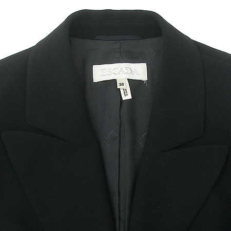 Escada(�������) ���� �̹���4 - ���̺��� �߰���ǰ