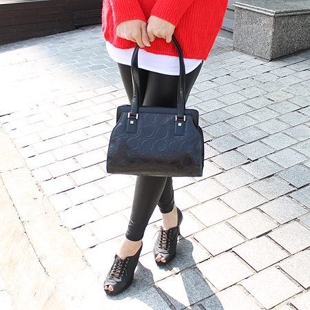 Ferragamo(��󰡸�) 21 1225 ��ġ�� �ΰ� ���� ���� ����� ��Ʈ�� �̹���5 - ���̺��� �߰���ǰ