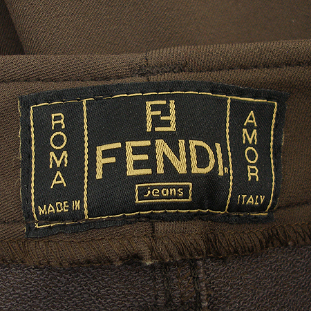 Fendi(���) ���� �̹���3 - ���̺��� �߰���ǰ