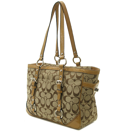 Coach(��ġ) �ñ׳��� ���� Ʈ���� ����� �̹���2 - ���̺��� �߰���ǰ