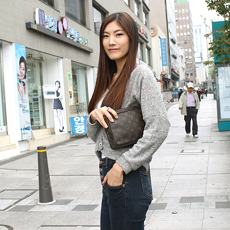 Louis Vuitton(���̺���) ���׷� ĵ���� Ʈ�缼���Ϸ� 22 Ŭ��ġ �� �̹���6 - ���̺��� �߰���ǰ