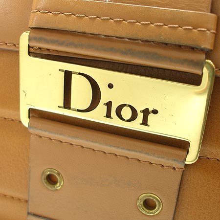 Dior(ũ����î���) ��Ƽ�޽��� ����� �̹���4 - ���̺��� �߰���ǰ