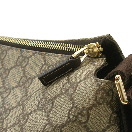 Gucci(����) 201767 GG �ΰ� PVC ũ�ν��� + ���º� ���̽� �̹���4 - ���̺��� �߰���ǰ