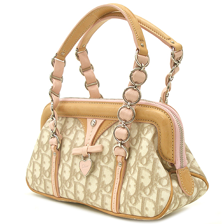 Dior(ũ����î���) LCE44733 �ΰ� ���� ��Ƽġ ��Ʈ�� �̹���3 - ���̺��� �߰���ǰ