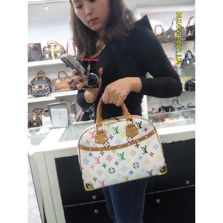 Louis Vuitton(���̺���) M92633 ���׷� ĵ���� ��Ƽ�÷� ȭ��Ʈ Ʈ��� ��Ʈ�� �̹���5 - ���̺��� �߰���ǰ