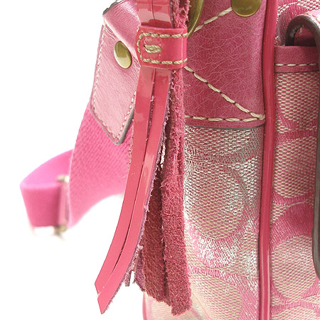 Coach(��ġ) ũ�ν��� [��������] �̹���5 - ���̺��� �߰���ǰ