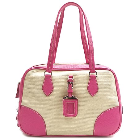 �����  �����