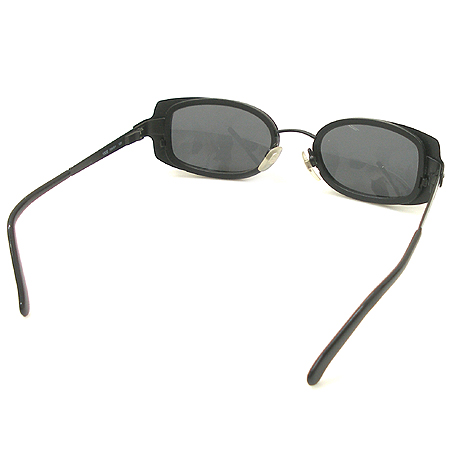 Armani(�Ƹ�����) 1505 ���� ��Ż ���۶� �̹���4 - ���̺��� �߰���ǰ
