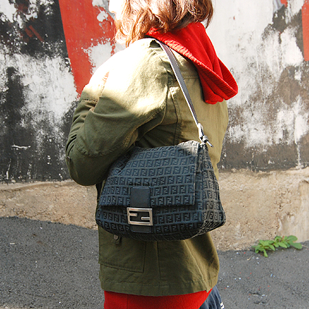 Fendi(���) 8BR001 FF �ΰ� �ڰ��� ���� ����� �̹���6 - ���̺��� �߰���ǰ