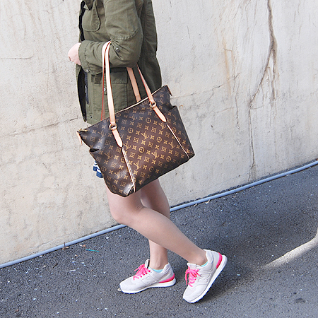 Louis Vuitton(���̺���) M56689 ���׷� ĵ���� ��Ż�� MM ����� �̹���6 - ���̺��� �߰���ǰ
