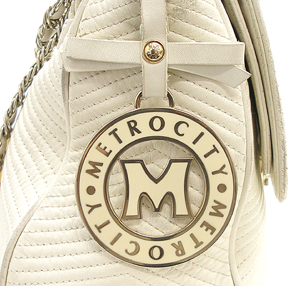 Metrocity(��Ʈ�ν�Ƽ) ȭ��Ʈ ���� ���� ü�� ����� �̹���4 - ���̺��� �߰���ǰ