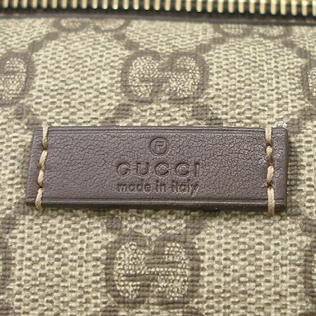 Gucci(����) 206501 GG�ΰ� PVC ��Ʈ�� [�б�������] �̹���4 - ���̺��� �߰���ǰ