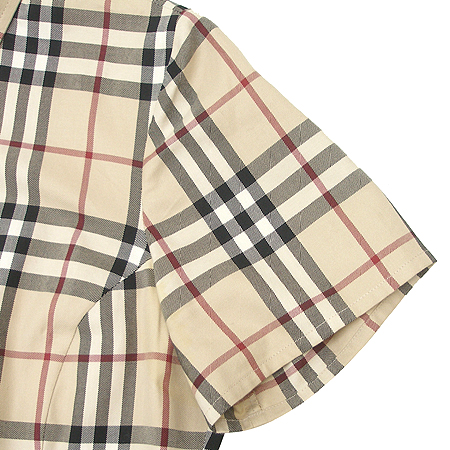 Burberry(������) ���ǽ� �̹���3 - ���̺��� �߰���ǰ