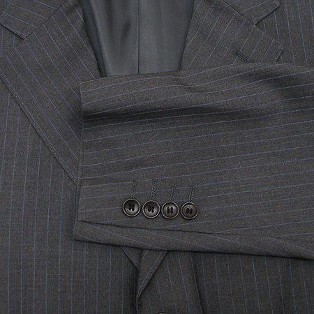 Armani(�Ƹ�����) ���� �̹���3 - ���̺��� �߰���ǰ