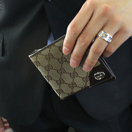 Gucci(����) 181675 GG �ΰ� �ڰ��� ������ �̹���4 - ���̺��� �߰���ǰ