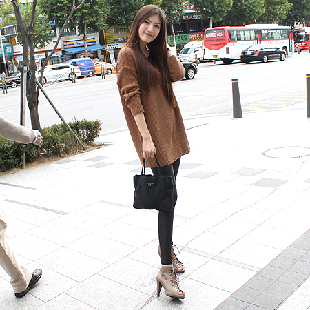 Prada(�����) ���� �к긯 �ﰢ�ΰ� ��Ʈ�� �̹���5 - ���̺��� �߰���ǰ