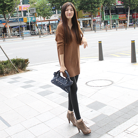 Balenciaga(�߷��þư�) 240577 ���̾�Ʈ �۽�Ʈ ��Ʈ�� + ��� ��Ʈ�� [�б�������] �̹���5 - ���̺��� �߰���ǰ