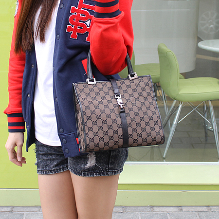 Gucci(����) 002 1065 GG�ΰ� �𰡵� ��Ű �簢 ��Ʈ�� �̹���6 - ���̺��� �߰���ǰ