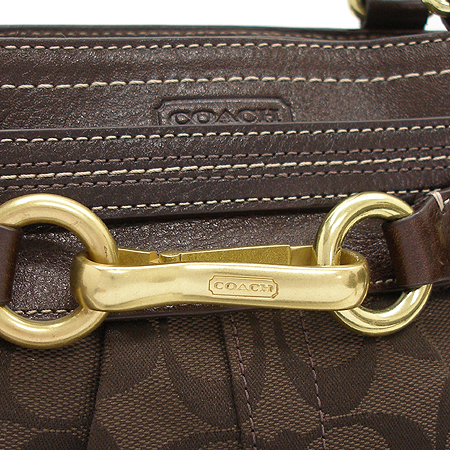 Coach(��ġ) �ñ׳�ó �ڰ��� ��Ʈ ��� ����� �̹���4 - ���̺��� �߰���ǰ