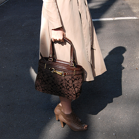 Coach(��ġ) �ñ׳�ó �ڰ��� ��Ʈ ��� ����� �̹���6 - ���̺��� �߰���ǰ