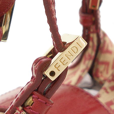 Fendi(���) 8BR437 FF�ΰ� ��Ʈ�� �̹���3 - ���̺��� �߰���ǰ